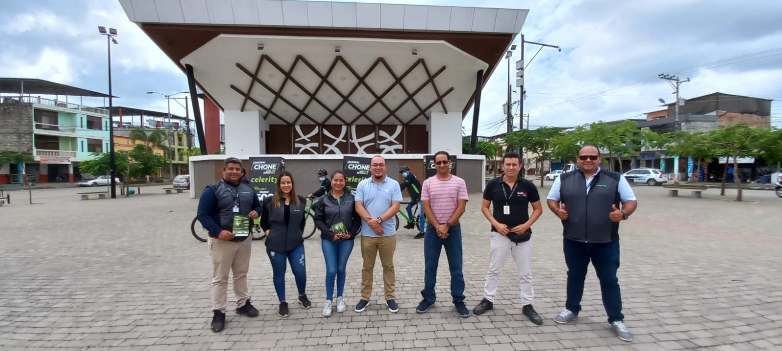 MILAGRO Y CHONE CUENTA CON NUEVA OPCIÓN DE INTERNET POR FIBRA ÓPTICA